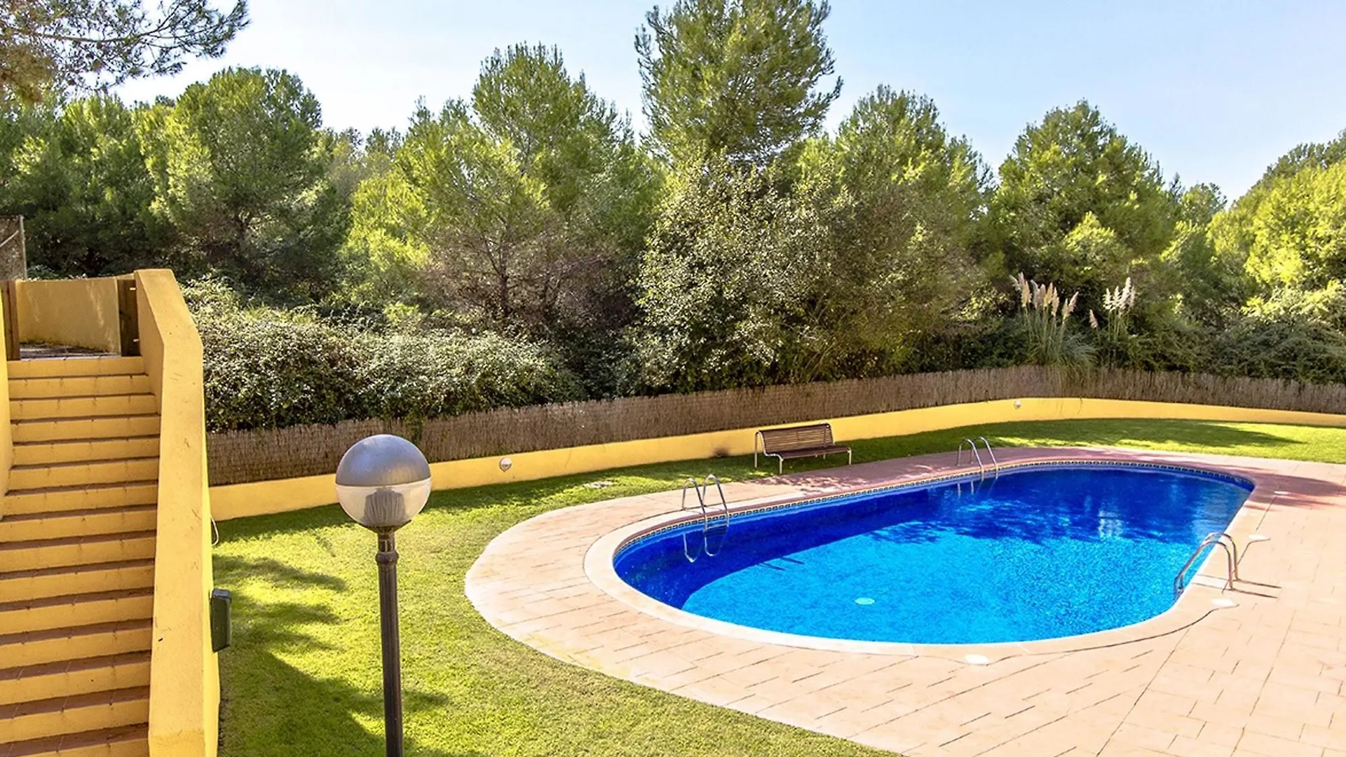 House With 3 Bedrooms In Tarragona, With Pool Access, Enclosed Garden Appartement